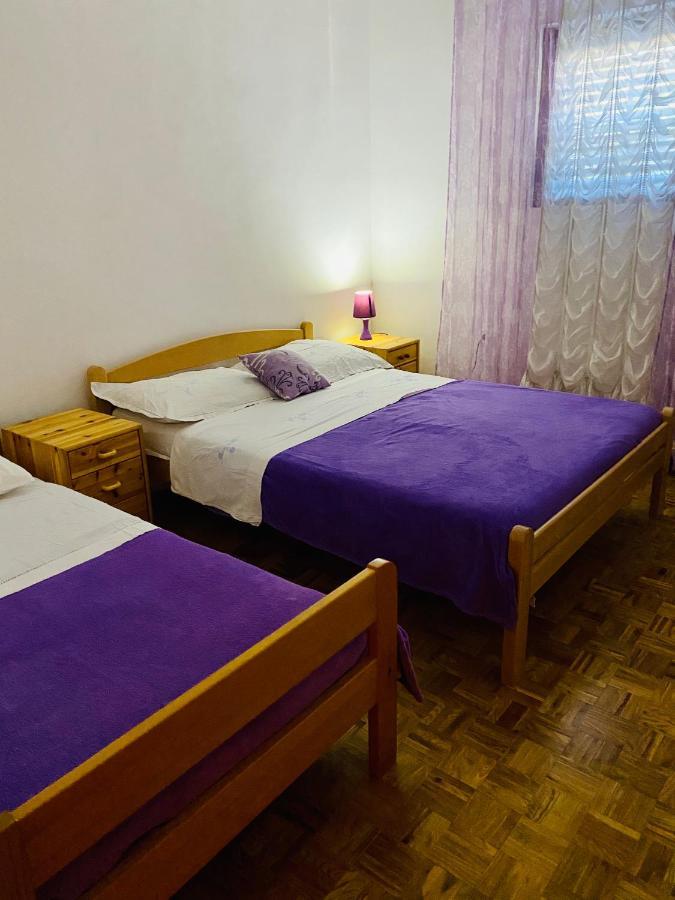 Apartment Vujcic Donji Okrug  Ngoại thất bức ảnh