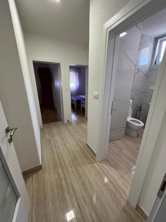 Apartment Vujcic Donji Okrug  Ngoại thất bức ảnh